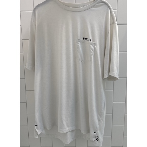 Vuori White Short Sleeve Pima Cotton Tee Shirt Logo Men's XL Soft Front Pocket - Picture 1 of 8